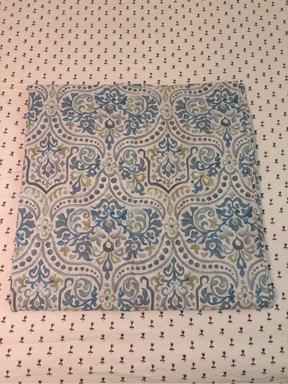 Pottery Barn Full Queen Jessie Duvet NWOT